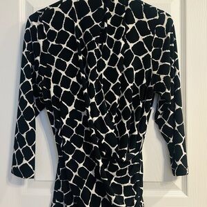 Vince Camuto Black and White Patterned Blouse